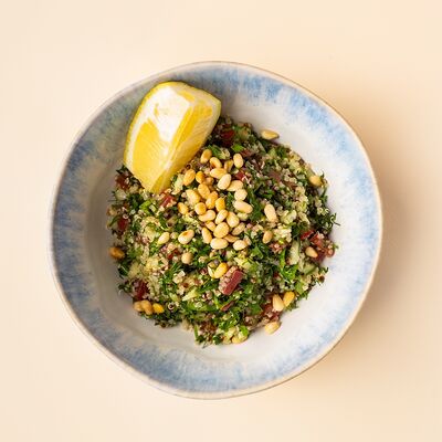 Табуле с киноа в Mouflon по цене 830 ₽