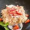 Мильфей с клубникой в Rose Bar Crocus City по цене 750