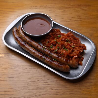 Колбаска сливово-говяжья в 321 Club by Novikov по цене 740 ₽