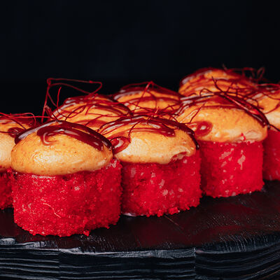 Запеченная Калифорния с крабом в BBS Kitchen по цене 819 ₽