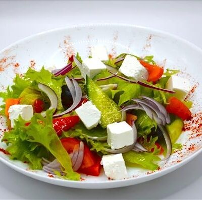 Салат Греческий в Империя Ролл по цене 445 ₽