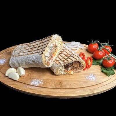 Шаурма из курицы в Шашлык Дом по цене 370 ₽