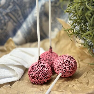 Кейк-попс в МакоФФка Вкуса по цене 98 ₽