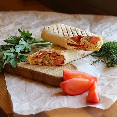 Шаурма на углях Классика в Chef Doner Kebab по цене 330 ₽