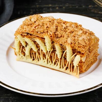 Домашний Наполеонв Славянский базаръ по цене 450 ₽