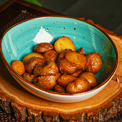 Картофель бейби на мангале в Маради по цене 325 ₽