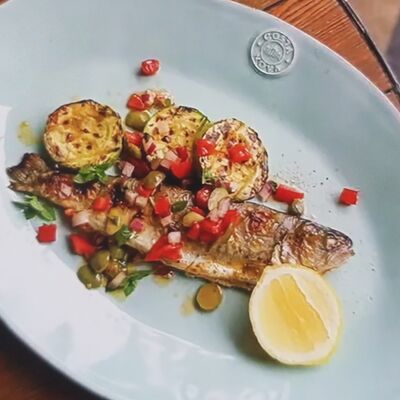 Форель с кабачком на угляхв Сыроварня по цене 1390 ₽