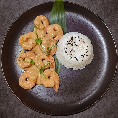 Много креветок в сливочно-устричном соусе в Тай По по цене 760 ₽