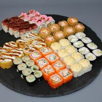 Морской улов в Chicken & Roll