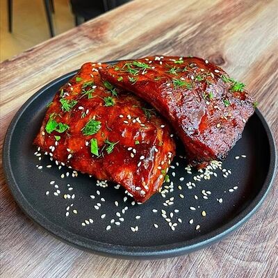 Ребра свиные су-вид в Гастропаб Ёж по цене 1080 ₽