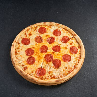 Пицца Пеперони в Lafa Lounge по цене 690 ₽