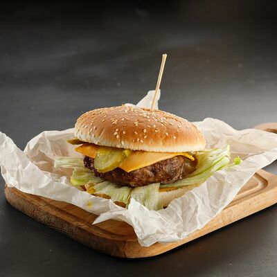 Beef Бургер в Первый металлист по цене 740 ₽