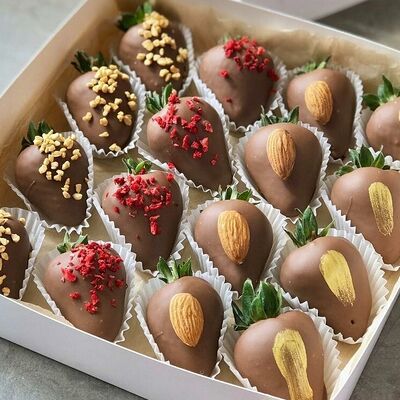 Набор клубника в шоколаде классик №3 в Мос клубника в шоколаде по цене 3200 ₽