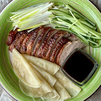 Набор с уткой в Pekin King по цене 690 ₽