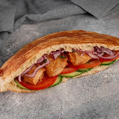 Шпажка свиная в донаре в КОМБИНАТ шаурма и стритфуд по цене 442 ₽