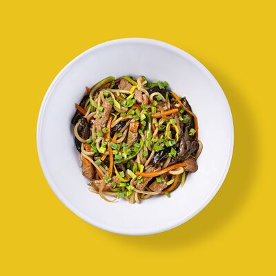 Нудл с уткой в Slurp ramen bar по цене 640 ₽