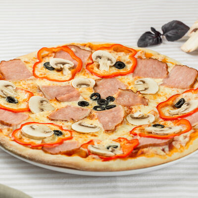 Пицца Верона в Пиццерия Capriccio по цене 790 ₽