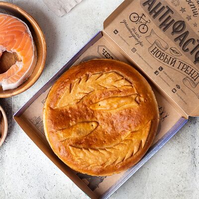 Пирог с форелью в У Палыча. С пылу, с жару! по цене 846 ₽