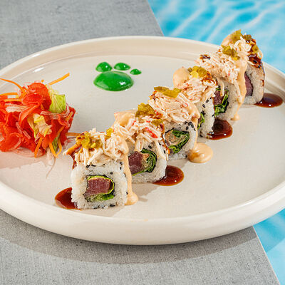 Ролл с тунцом и халапеньо в Nemo по цене 630 ₽