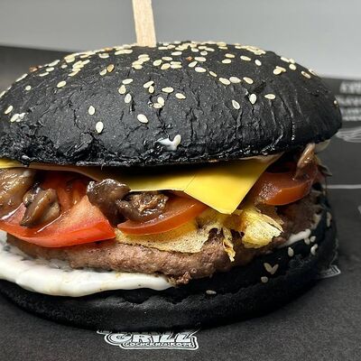 Бургер Биг с яйцом в Party Grill по цене 619 ₽