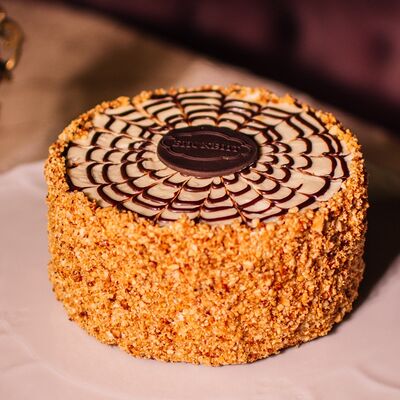 Торт Эстерхази в Бисквит по цене 4320 ₽