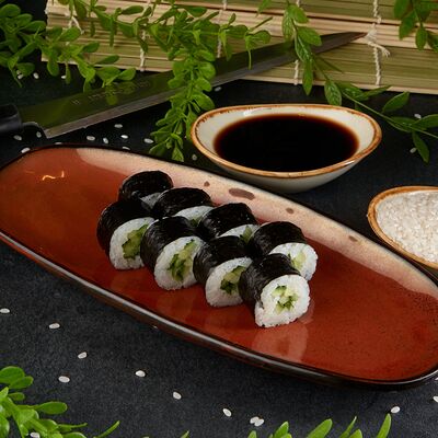 Мини с огурцом в Afishasushi по цене 230 ₽