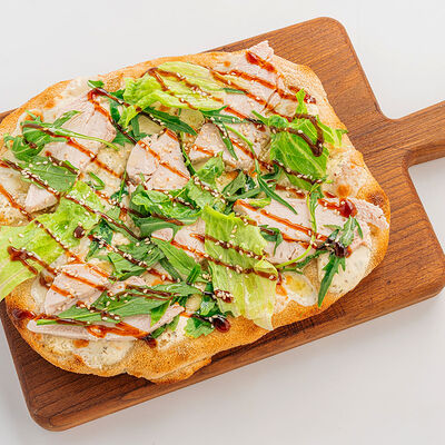 Пицца с цыпленком и дор блю в Morricone pizza & wine по цене 810 ₽