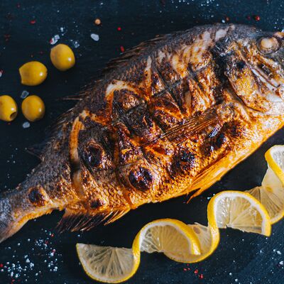 Дорадо в Гучкофф грильбар по цене 1000 ₽