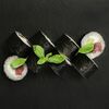 Ролл с мясом тунца в Renai - суши класса премиум по цене 815