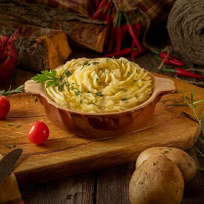 Картофельное пюре в Мандариновый гусь по цене 165 ₽