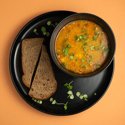 Чечевичный суп с хлебом из сидра в Сидрерия по цене 540 ₽