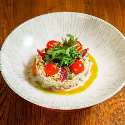 Салат с нежным языком в Вах!Хинкали по цене 640 ₽