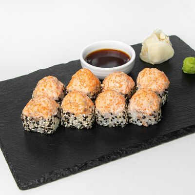 Горячий ролл Вакаме в Сакура по цене 320 ₽