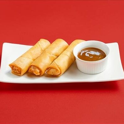 Сладкие спринг-роллы с яблоком в ЧИХО по цене 400 ₽