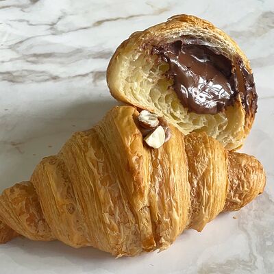 Круассан с нутеллой в АМ по цене 280 ₽