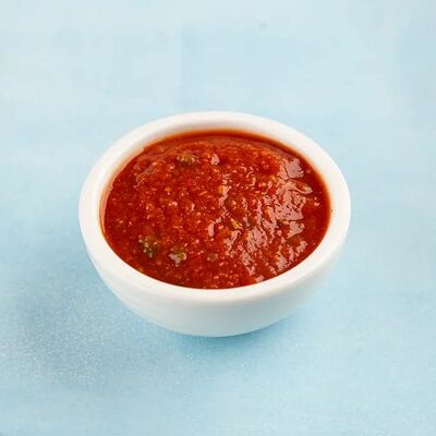 Красный соус по-восточному в Кабанья по цене 120 ₽