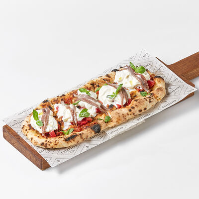 Фокачча Маринара со Страчателлой и анчоусами в Сыроварня по цене 950 ₽