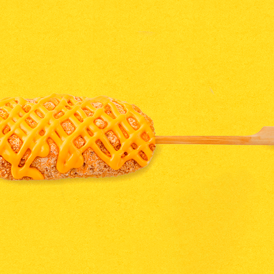 Чиз корн-дог Четыре сыра в Чико по цене 240 ₽