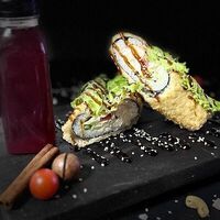 Хот-дог с креветкой в Satori