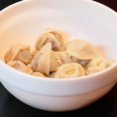 Вареные с говядиной в Пельмэн по цене 340 ₽