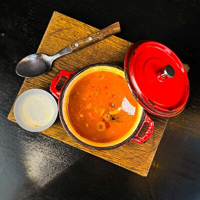 Солянка мяснаяв ЖаРим в КайФ по цене 490 ₽