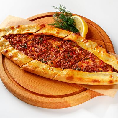 Пиде с мясом в Пахлава по цене 430 ₽