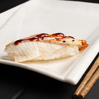 Суши с Угрём в PRO СУШИ по цене 231 ₽