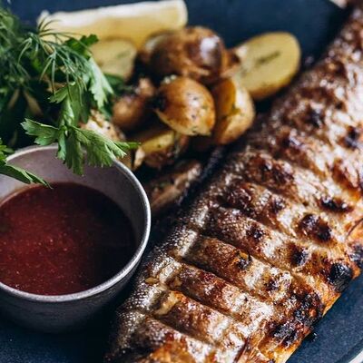 Форель на мангале в Мацони по цене 980