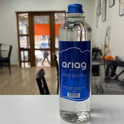 Газированная вода Ариагв Круассан пекарня по цене 195 ₽