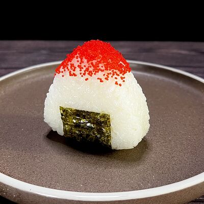 Онигири сливочный в Hatimaki по цене 239 ₽