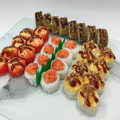 Сет На двоих 32 шт. в АмиРолл по цене 1817 ₽