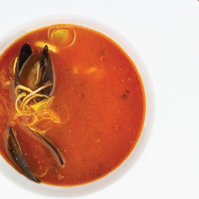 Томатный суп с морепродуктами в Тальятелло по цене 700 ₽