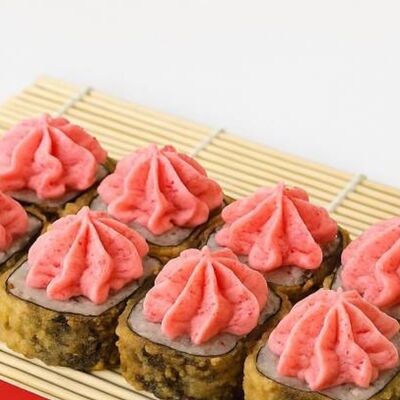 Темпура Вулкан со снежным крабом в Ясураги по цене 590 ₽