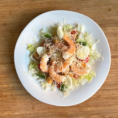 Цезарь с креветками в На Плеханова по цене 430 ₽